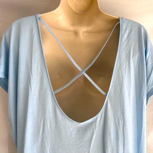 Victoria’s Secret Light Blue Crisscross Back Short Sleeve Sleep Shirt | NWT | L - Picture 2 of 9